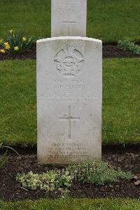 Harrogate (Stonefall) Cemetery - Pound, John Russell